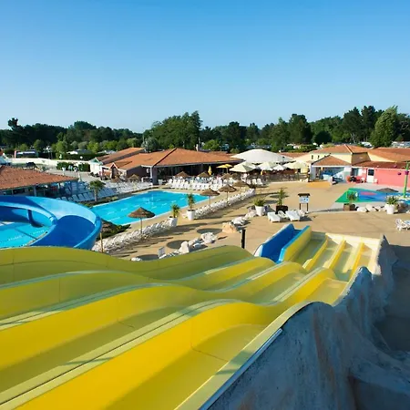 Mobil 6-8 Pers Camping 4 étoiles Tout Confort * Les Mathes