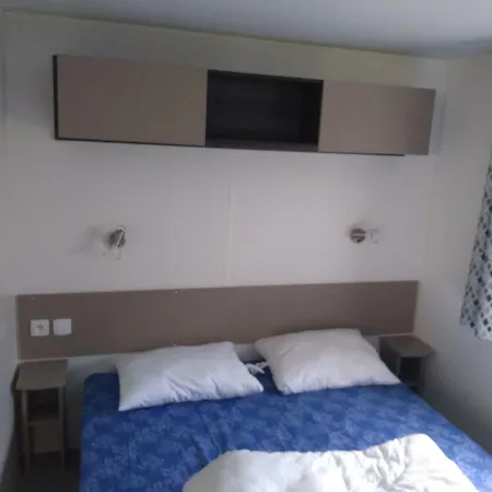 Mobil 6-8 Pers Camping 4 étoiles Tout Confort *